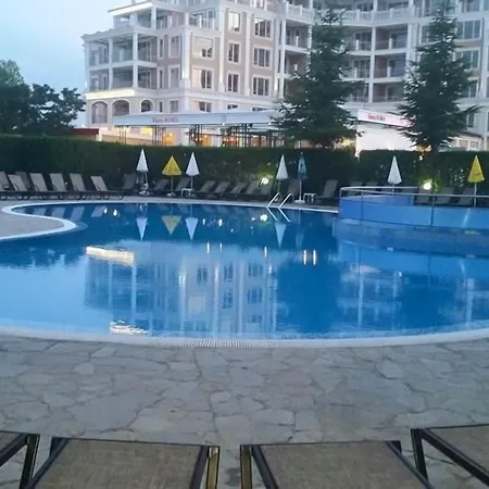 Golden Dune Отель 4*