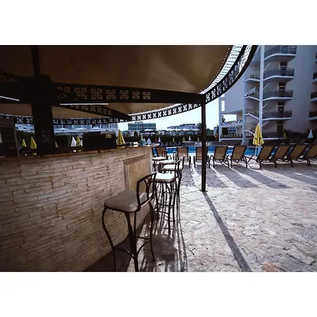 Golden Dune Słoneczny Brzeg